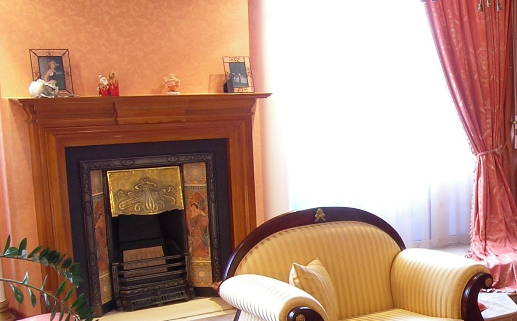 农历2027年二月廿一黄历迁入新居适宜吗,搬家吉日查询