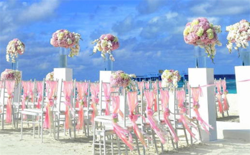 2027年8月14日老黄历适合办婚礼吗