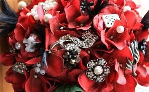 今日2028年2月16日适不适合嫁娶,结婚黄历吉日分析