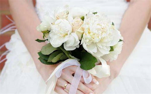 农历2027年八月初九黄历嫁娶适合吗,嫁娶吉日查询