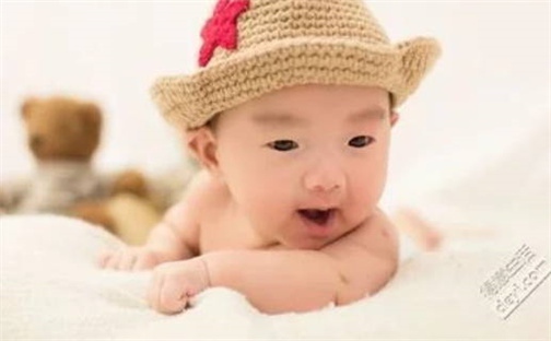 2025年12月16日出生孟姓女宝宝如何取名？好听有寓意的名字精选