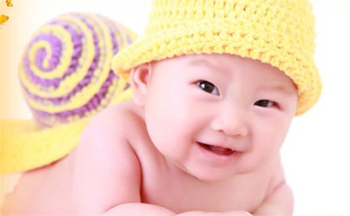 崔姓2025年11月14日出生的女孩子命理分析与起名攻略