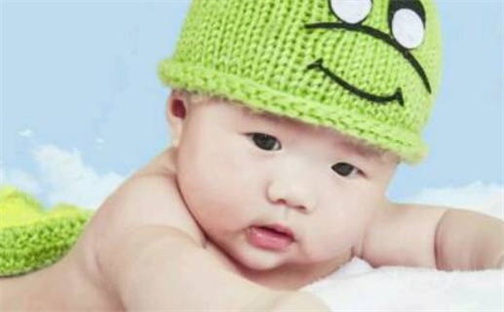 于姓2025/12/12出生女宝宝起名全攻略：名字推荐与禁忌字分析