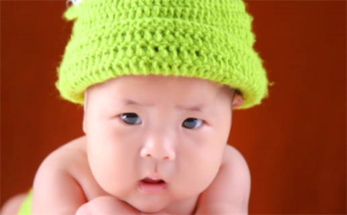 朱姓2025年12月22日出生的男孩子取什么名字好？八字五行取名分析