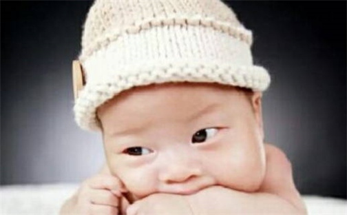 武姓女宝宝起名必看：2025年12月20日生辰八字喜用神与取名建议