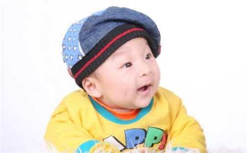 韩姓女宝宝名字精选：2025年11月29日生辰八字起名技巧