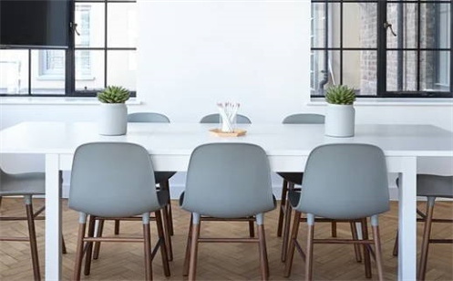 万年历2027年4月26日装饰房屋适合分析