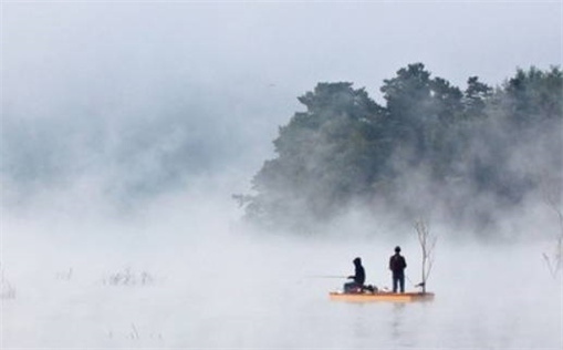 今天万年历2028年1月5日室内装修的好日子,装修吉日
