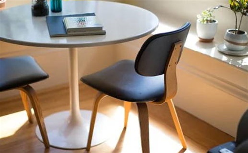 今天是否推荐房屋装修,2027年3月5日黄历宜忌分析